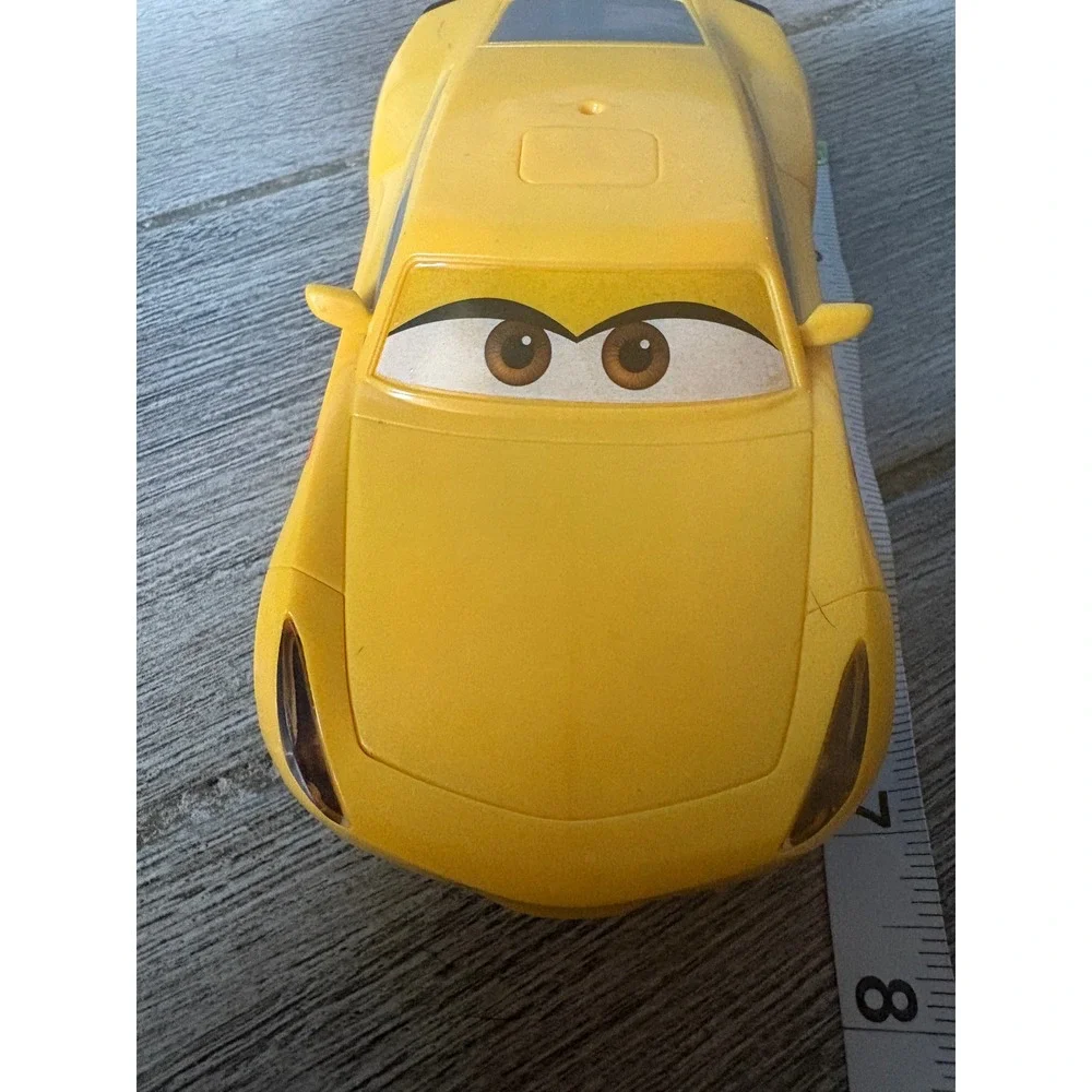 Disney Pixar Cars 3 Cruz Ramirez Talking Light Up Vehicle Mattel DXY23 Yellow 8